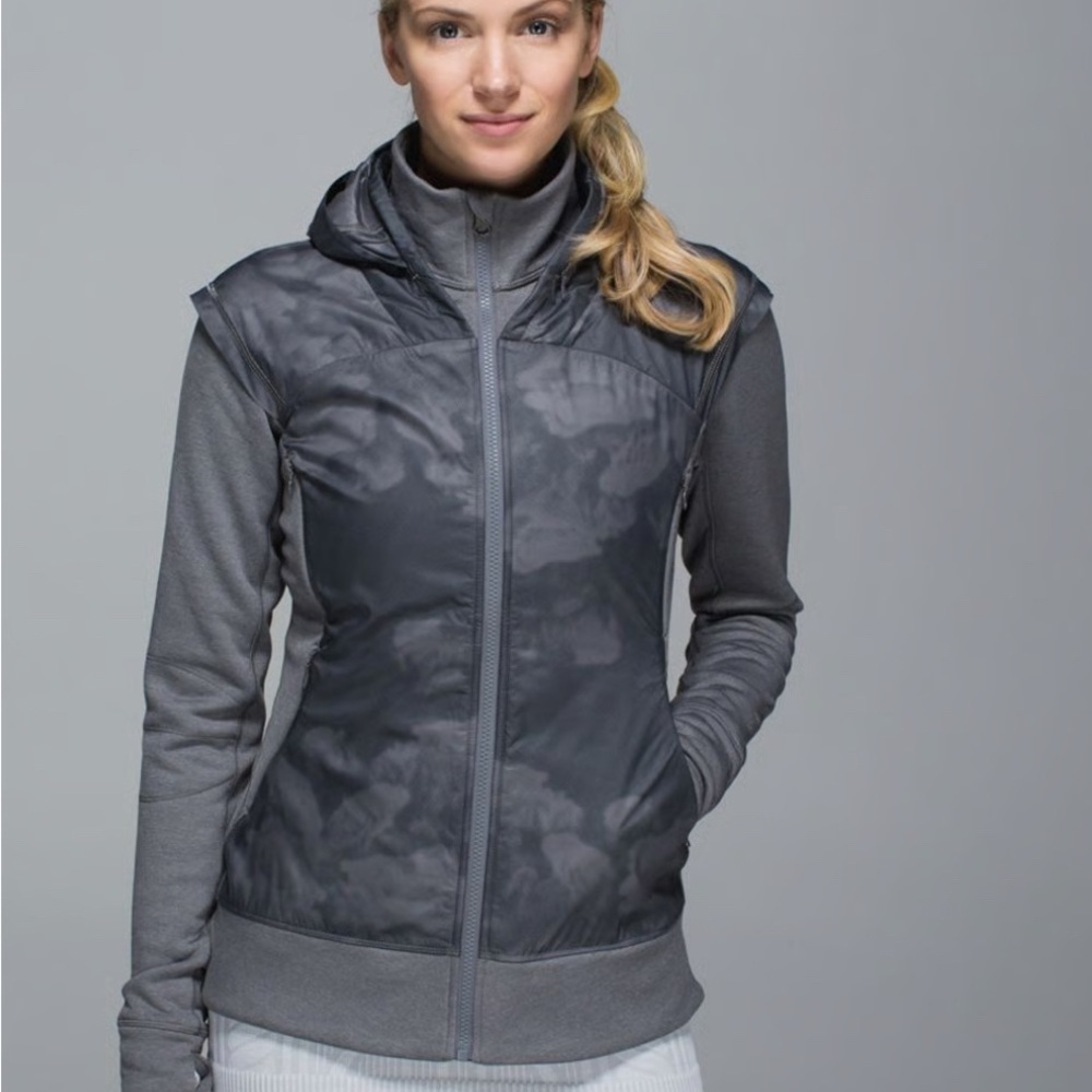 Lululemon Snug Sprinter Jacket Sz 6 Womens Gray Thumbholes Running Athleisure